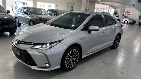 TOYOTA COROLLA 1.8 VVT-I HYBRID FLEX ALTIS PREMIUM CVT TOYOTA COROLLA 1.8 VVT-I HYBRID FLEX ALTIS PREMIUM CVT